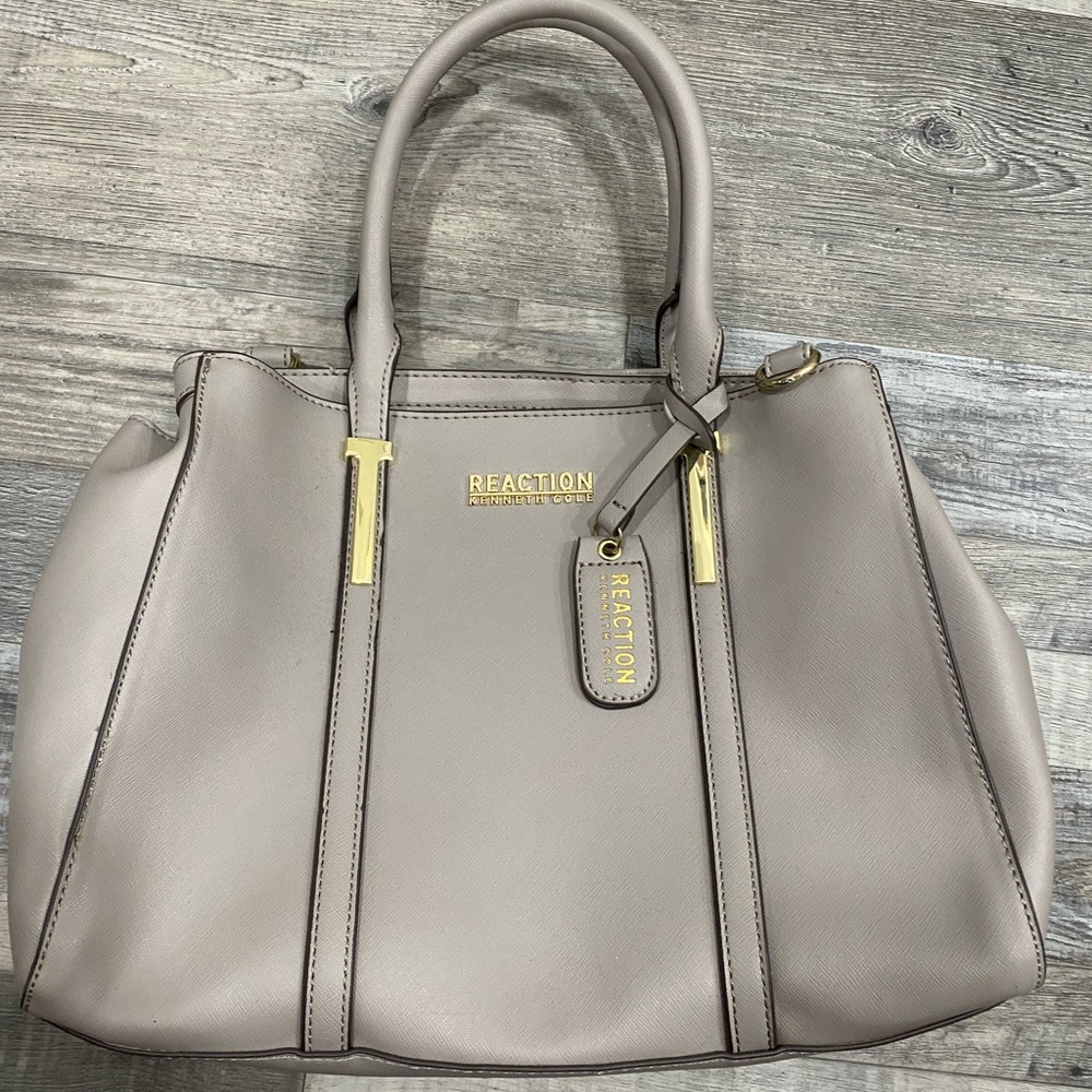Reaction by Kenneth Cole grey purse. Used but excellent condition